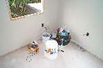 010922 Paint & Receptacles